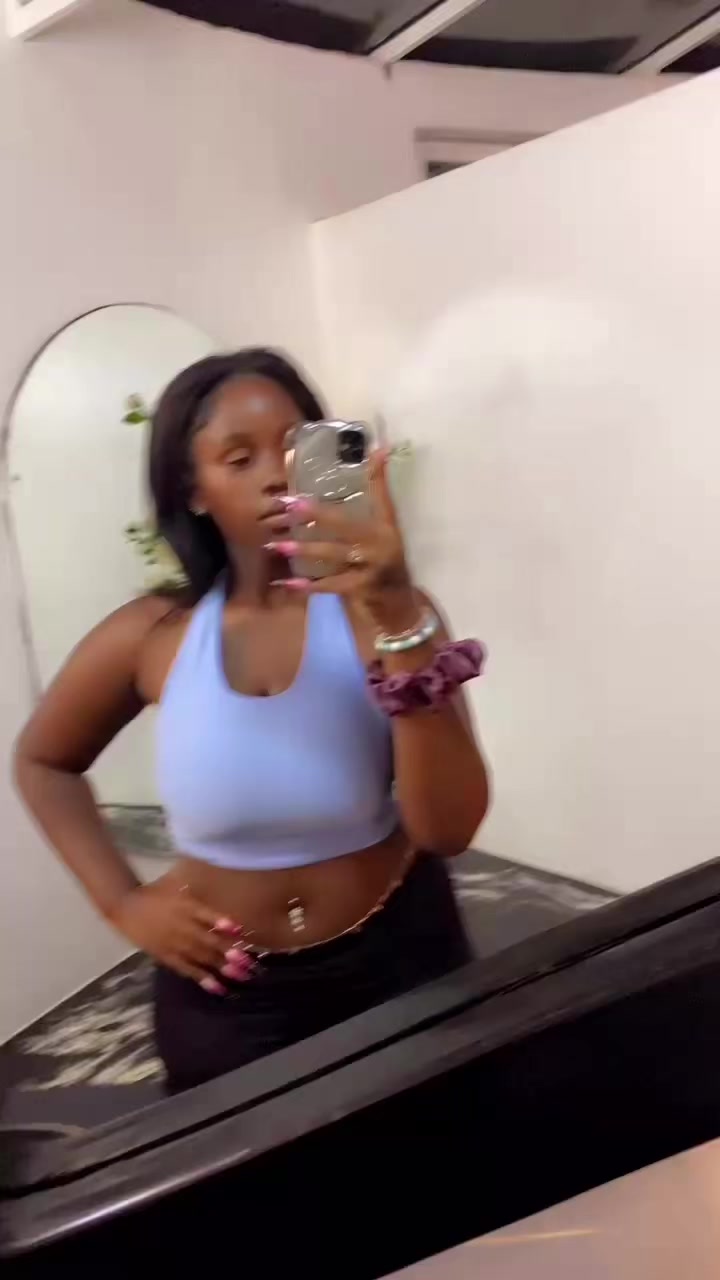 @🎀Qůïñ💦Wäffłēș♓️🫦🌸