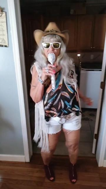 @JoyfulMom