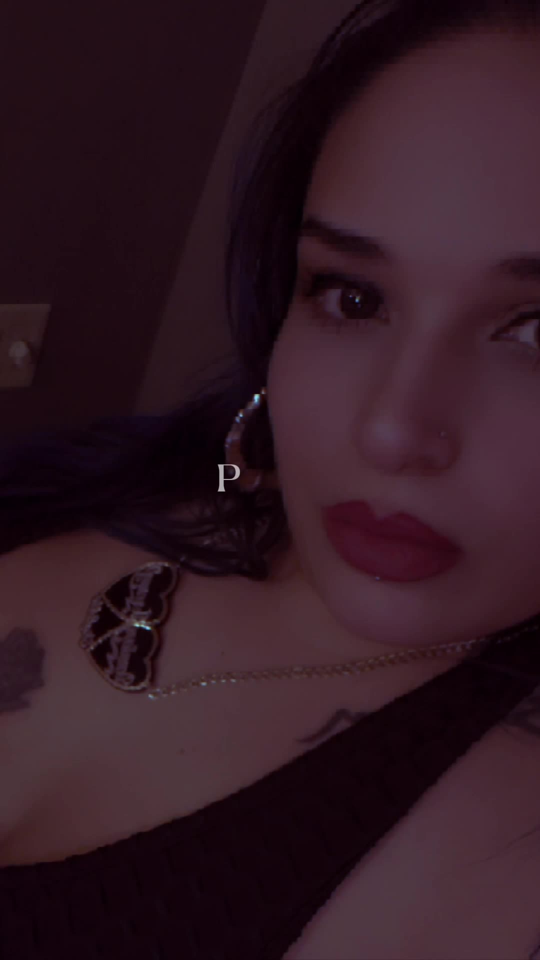 @Goldenlipz86