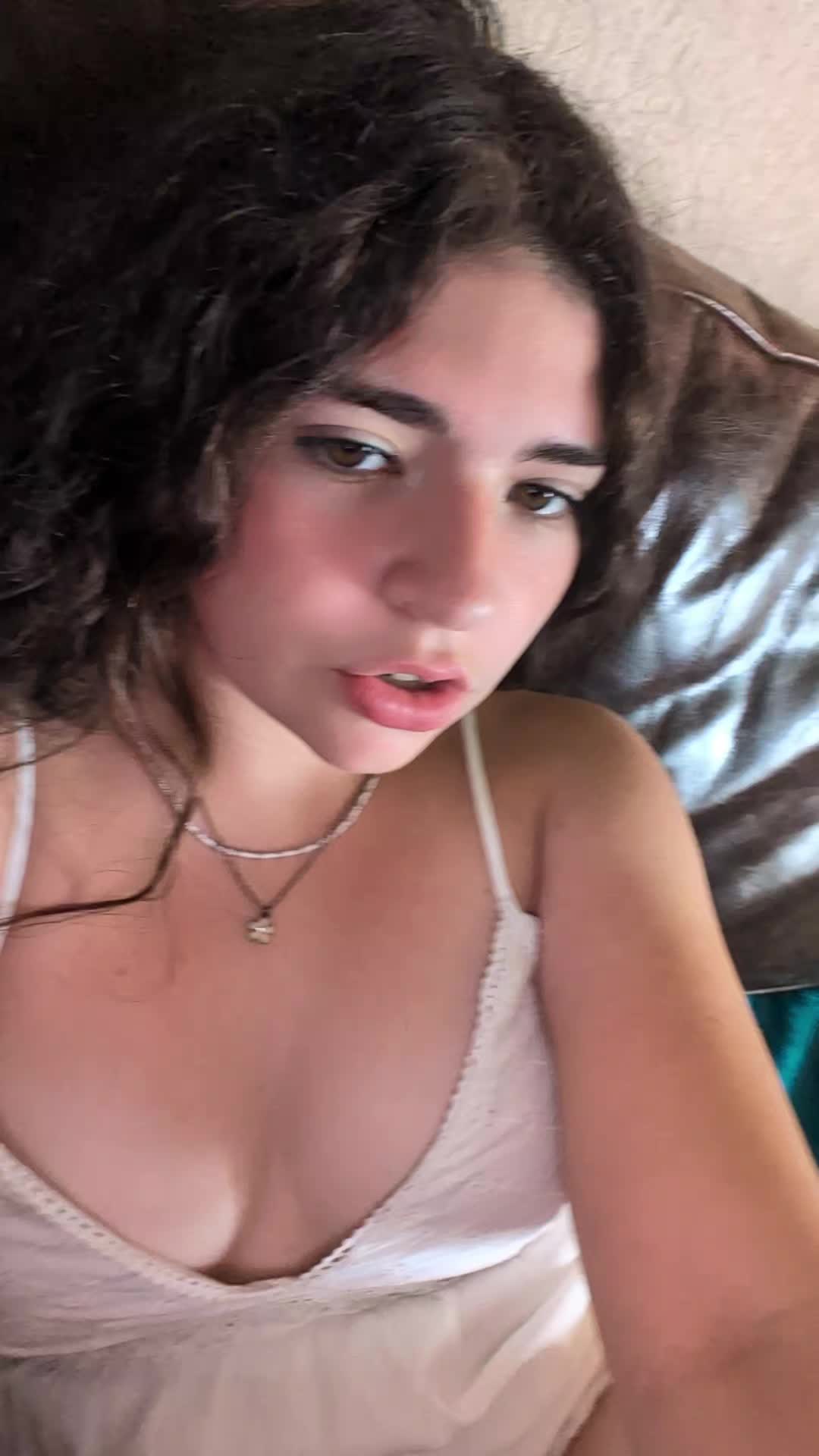@Victoria ๐