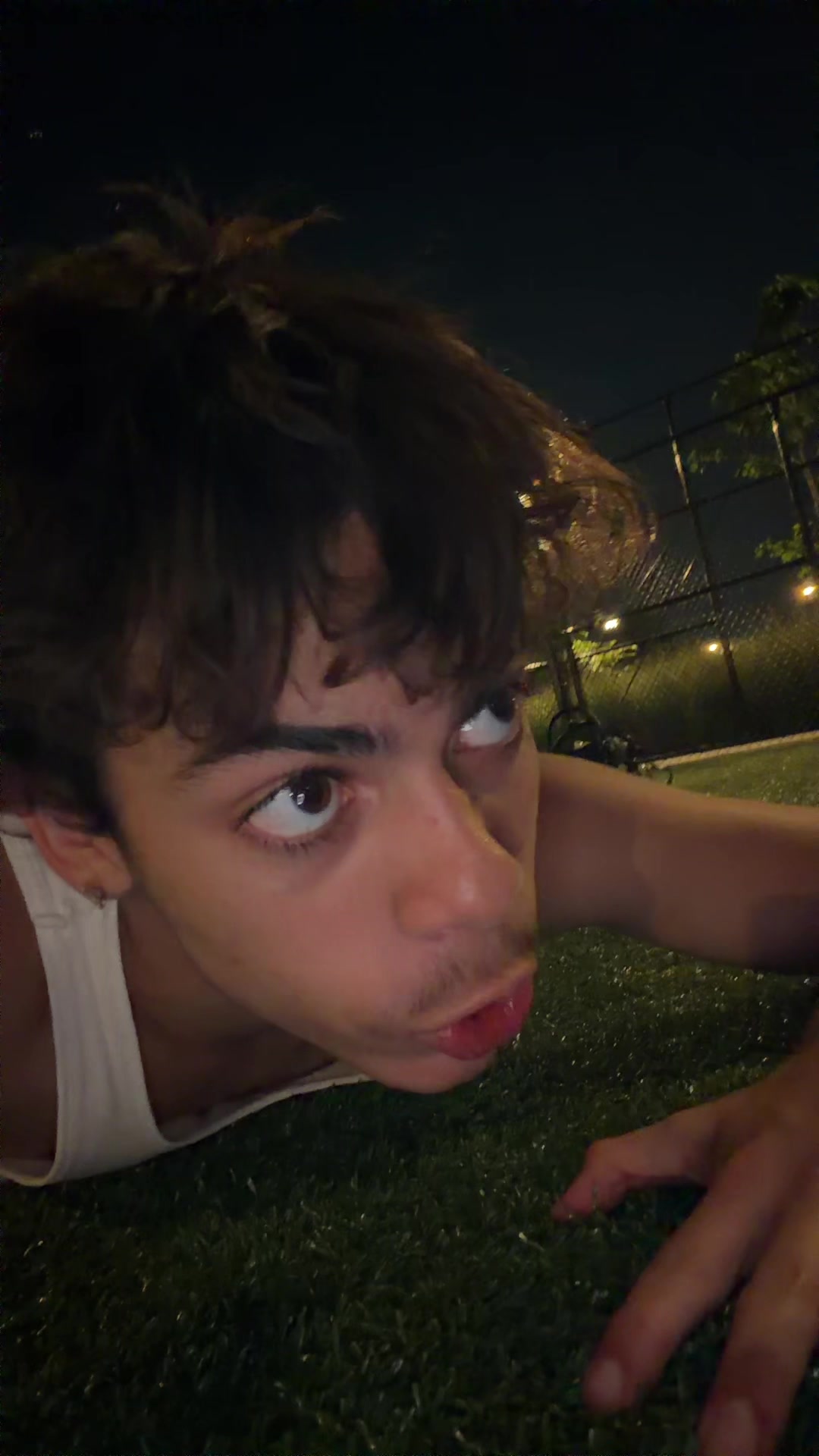 @iseezayy