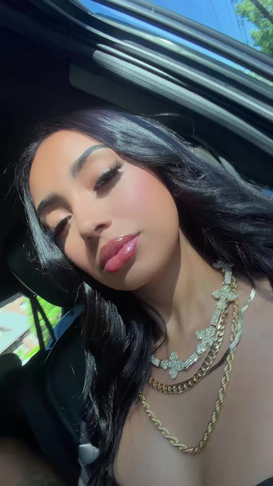 @Anaira ✨