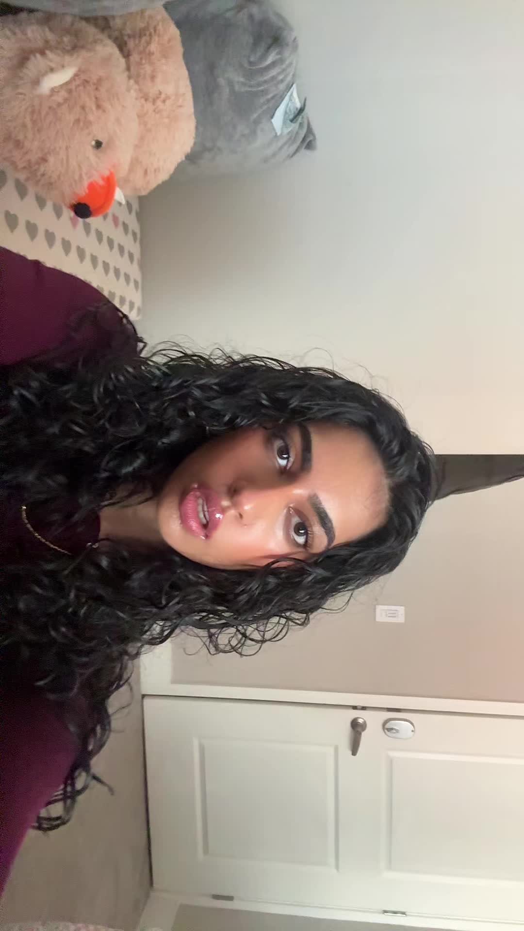 @shruti