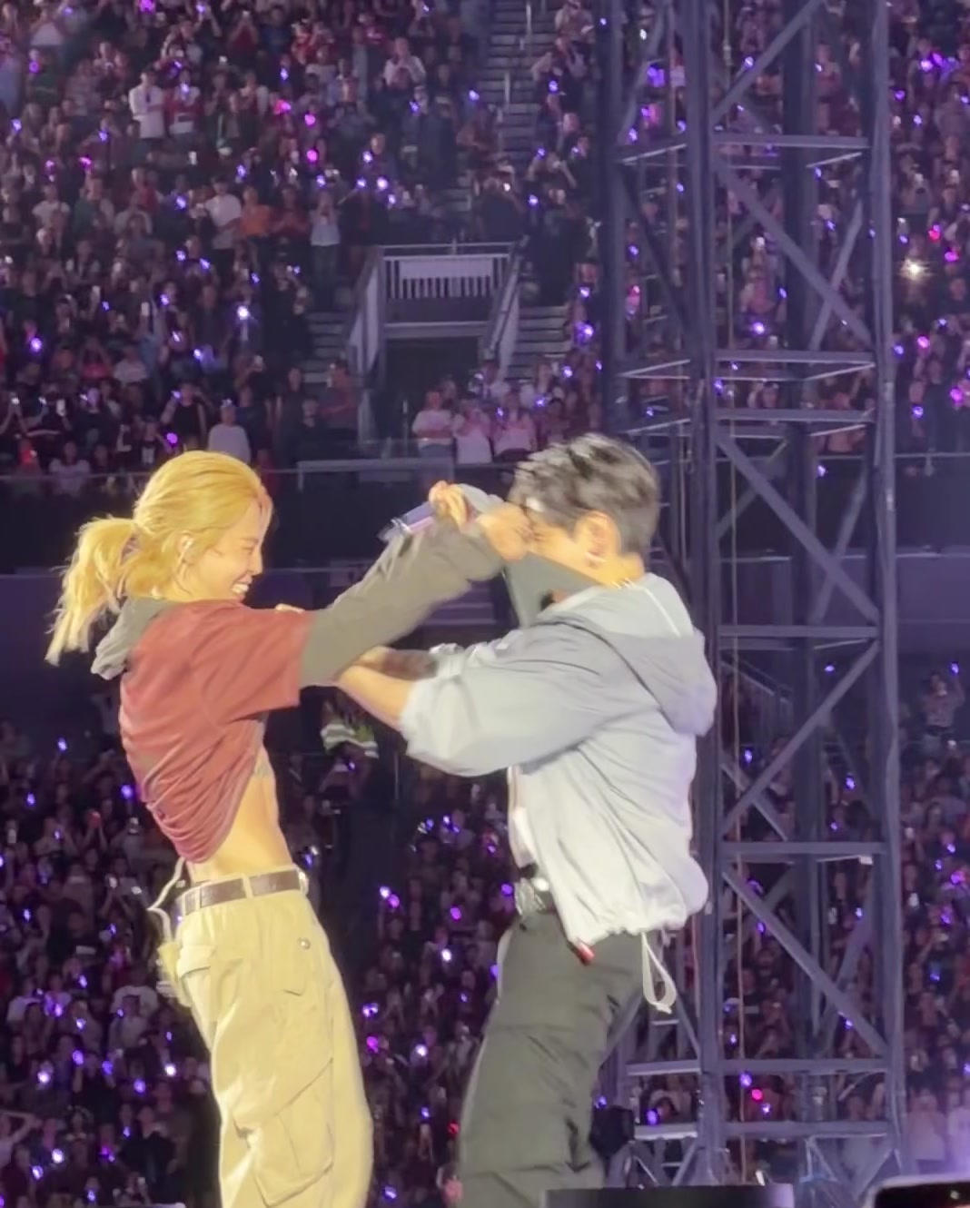 @JK