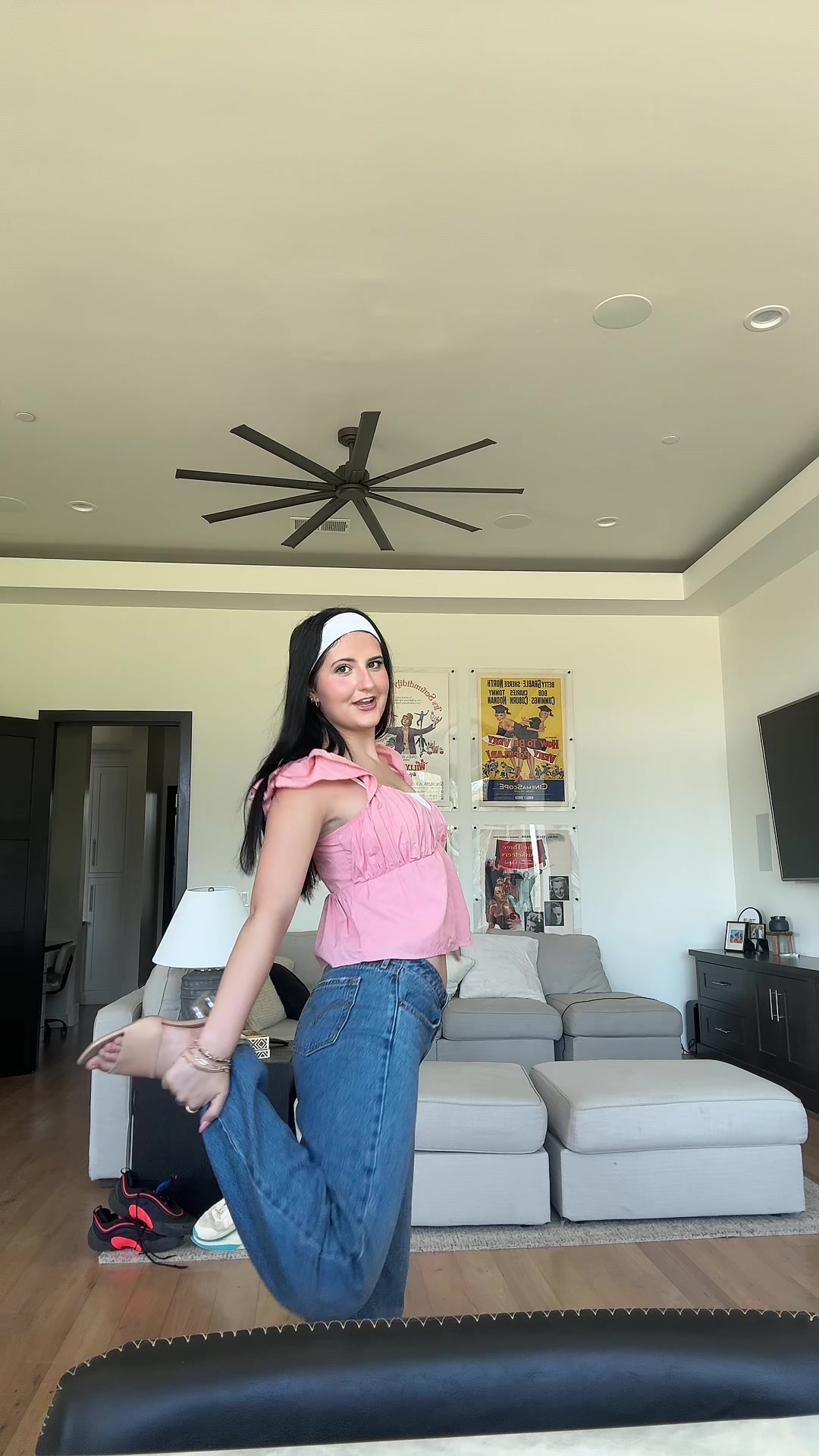 @ella 🩷🪩🎀🤍