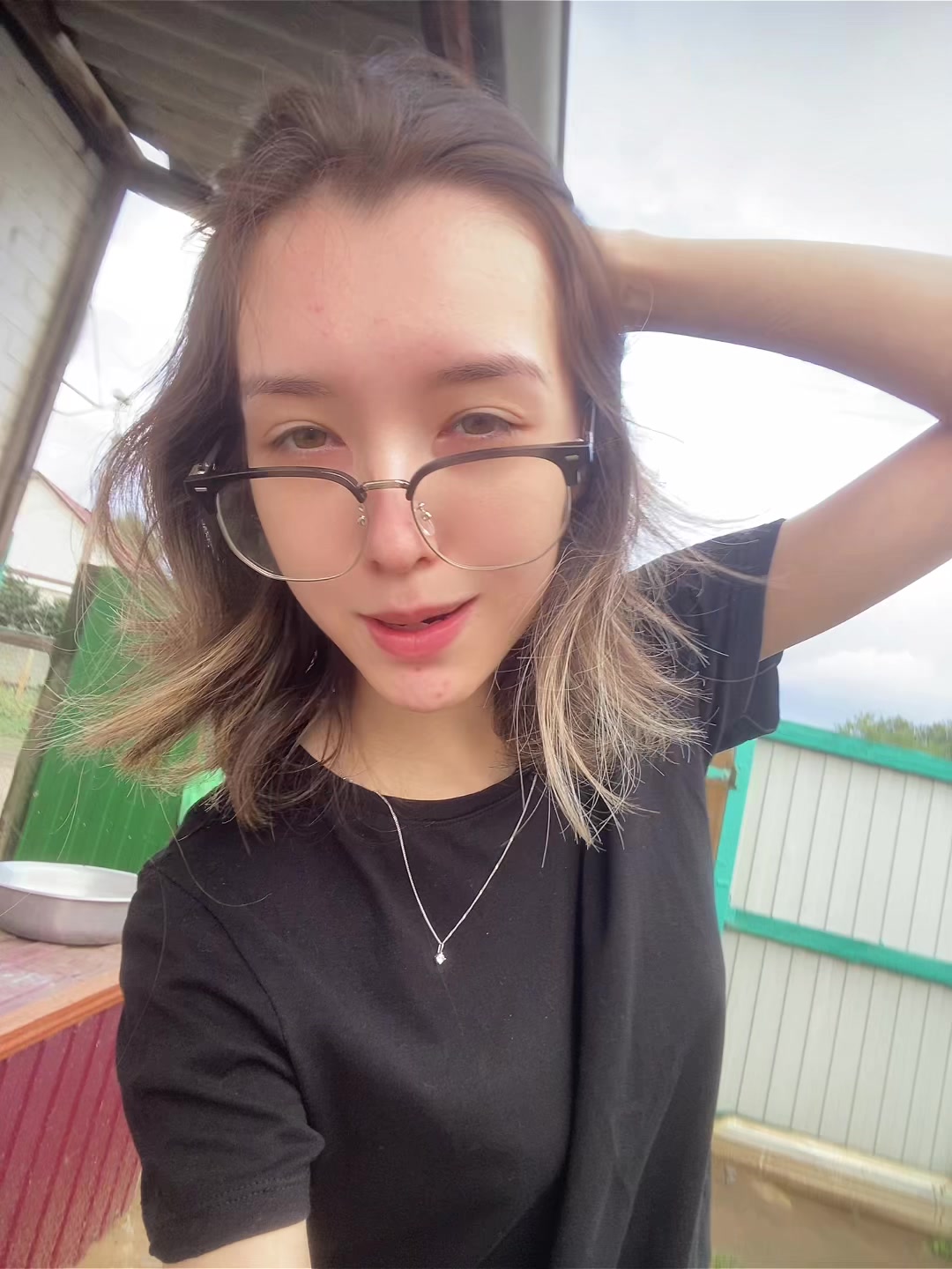 @Elya15