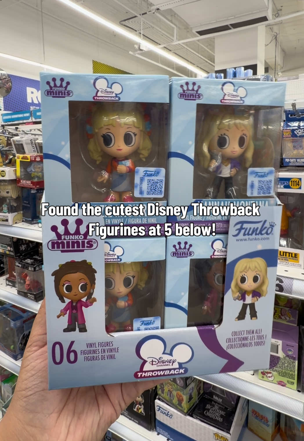 @Vicky | Disney Parks + DCL
