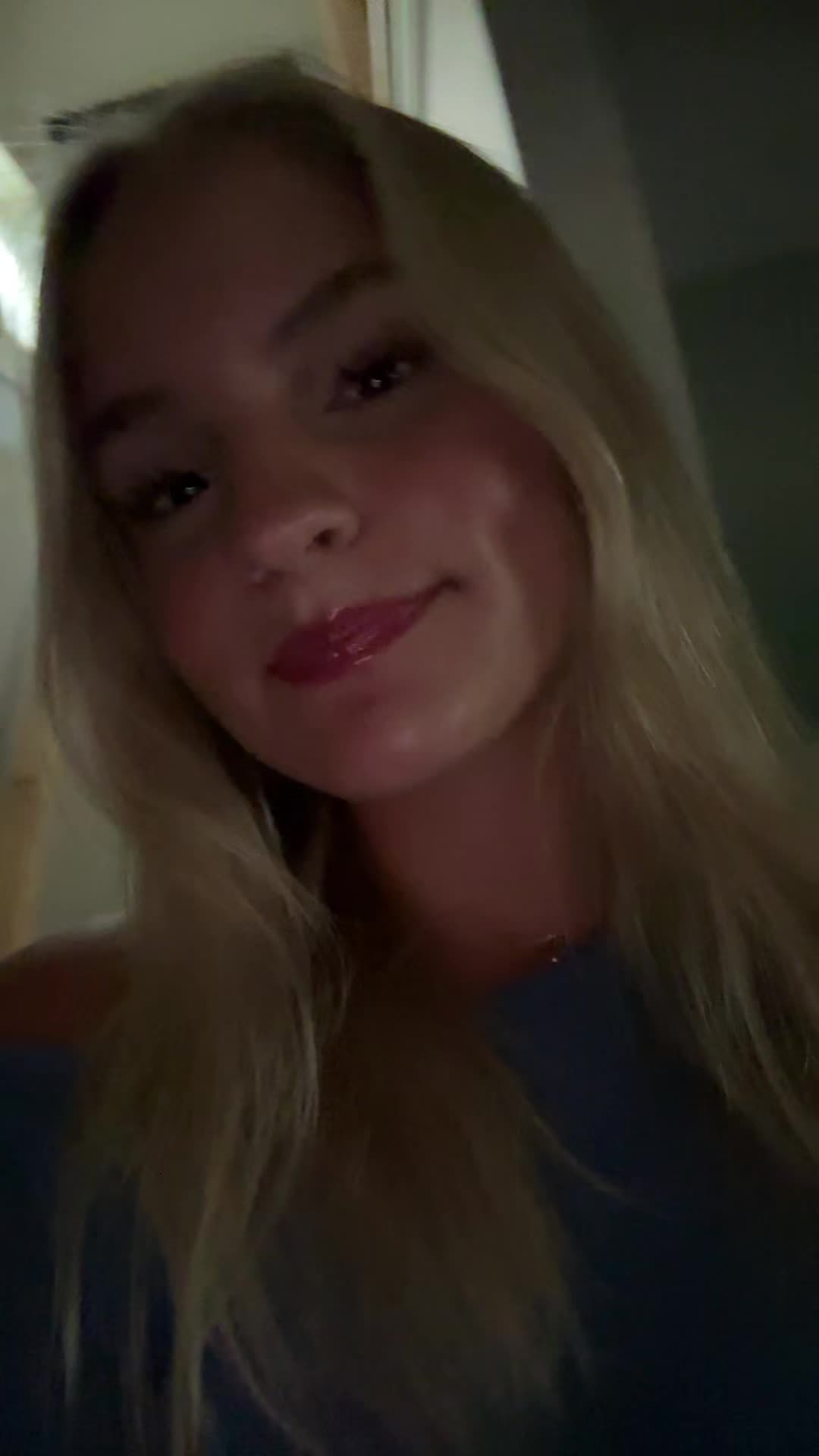 @reese ella