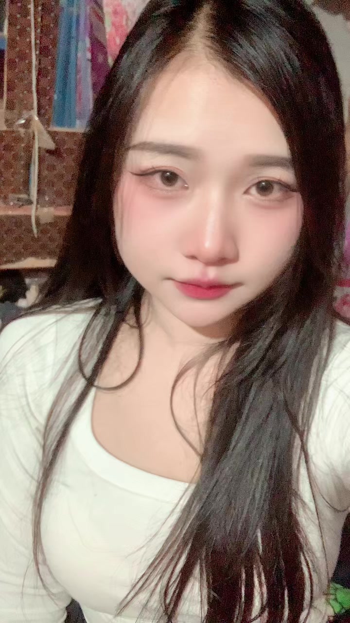 @ຊື່ເມ(สาวลาว)🇱🇦