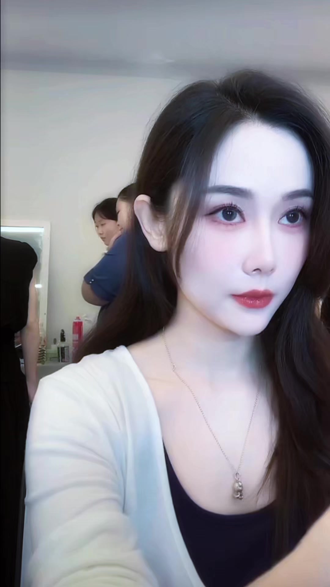 @蒂娃&middot;萨菲拉 ｜Diva Safira