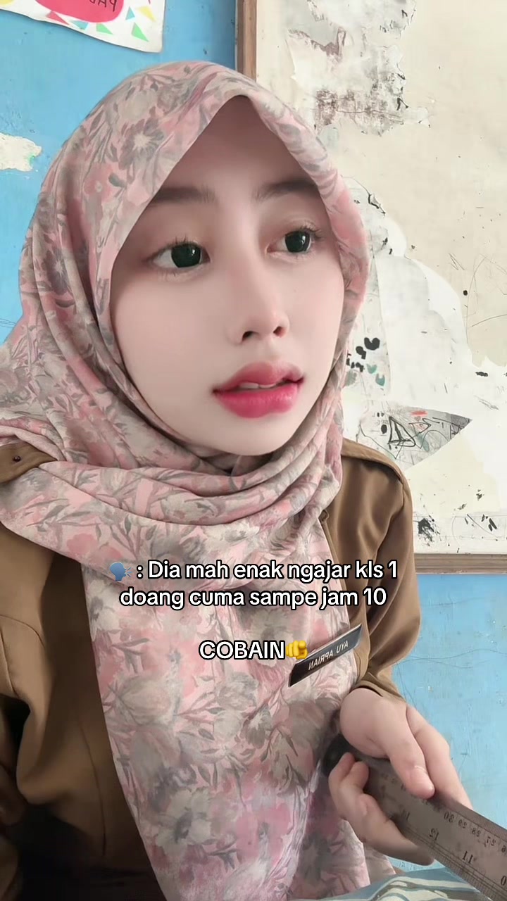 @Ayuu