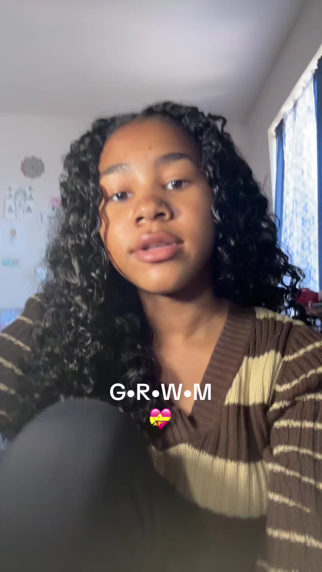@Curlsbyhana