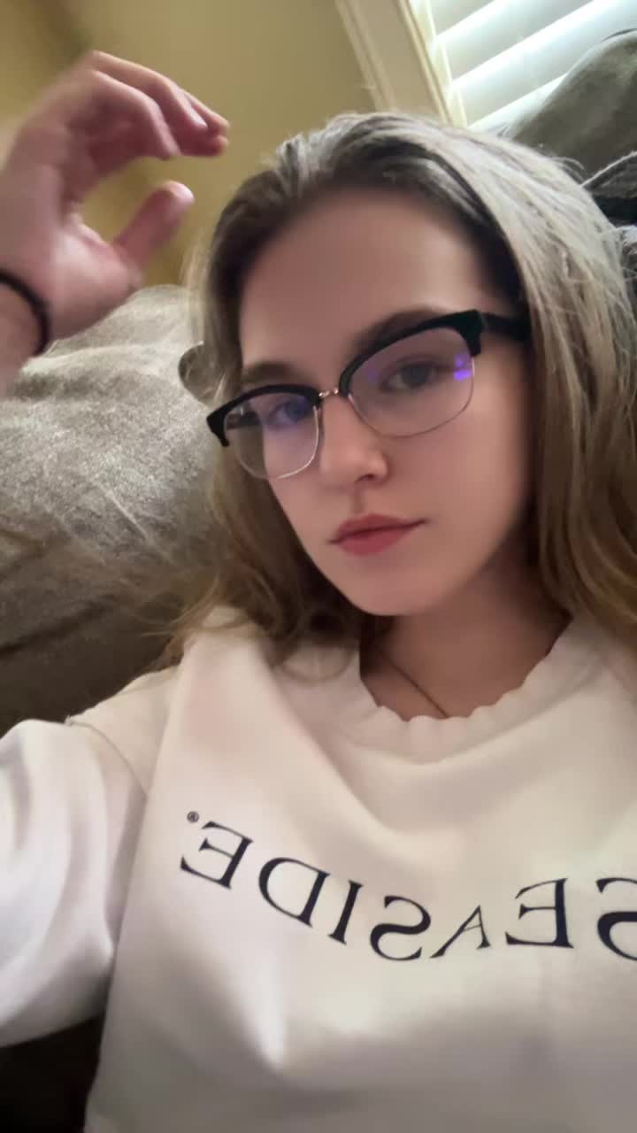 @laurslifevids