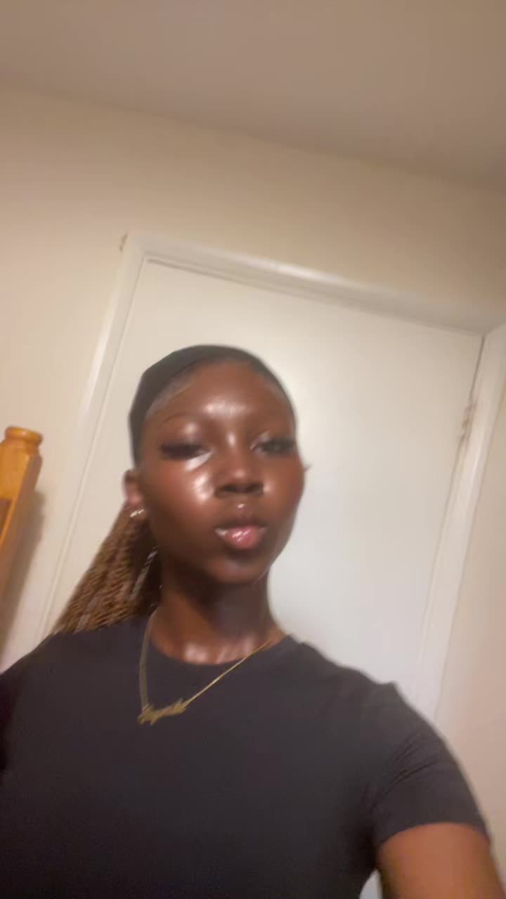 @Ayo💋