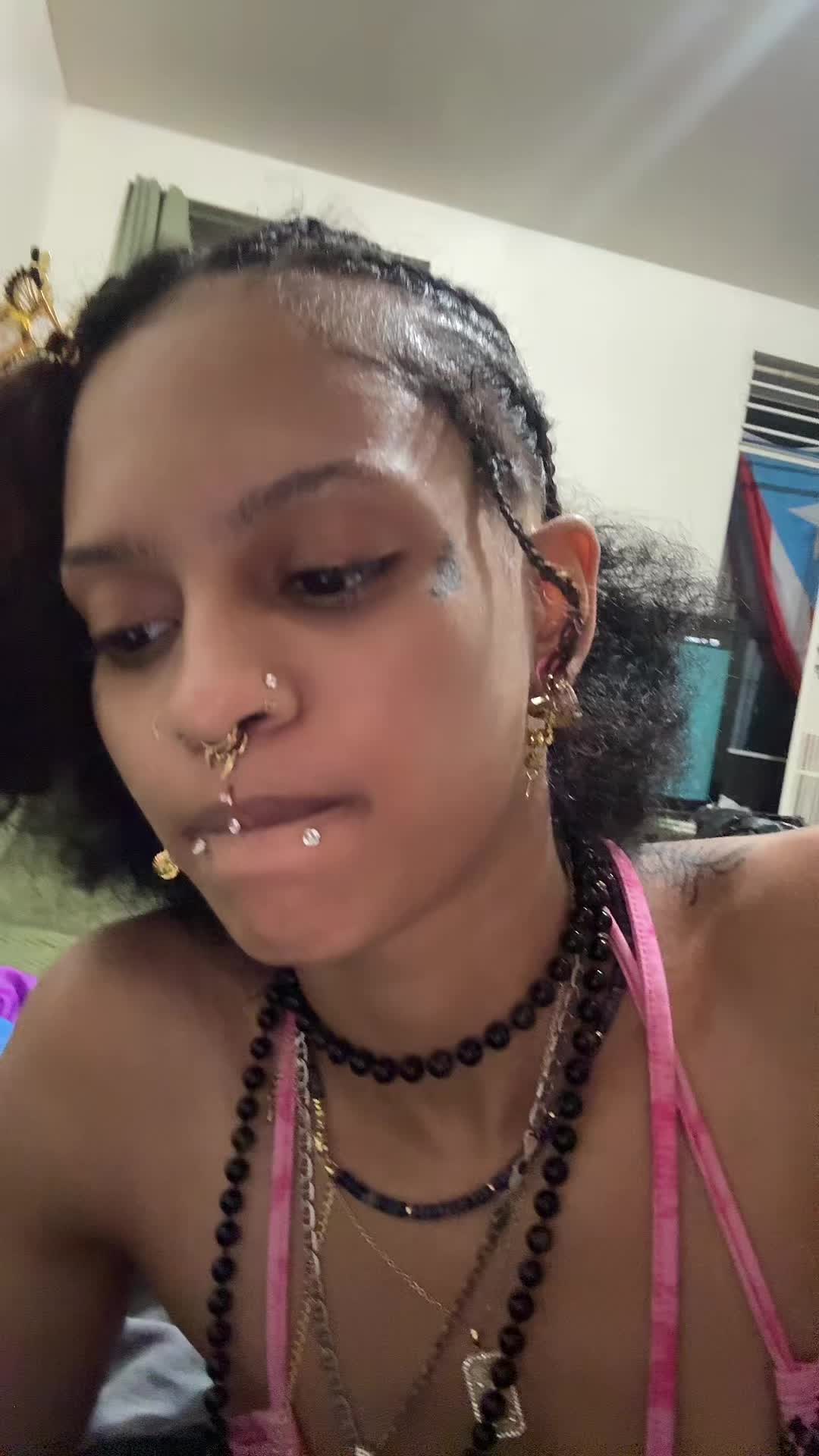 @theinfiniteissa