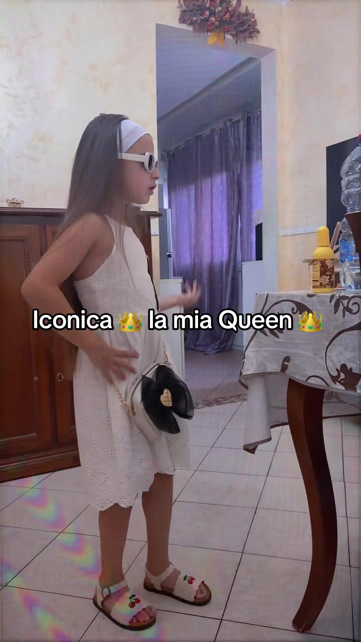 @👑 azzurra la Queen 👑