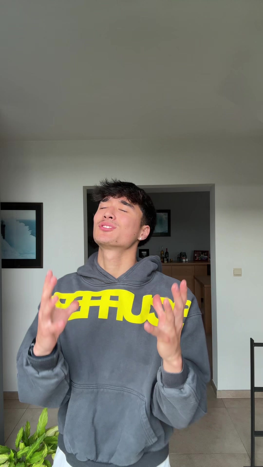 @M A X