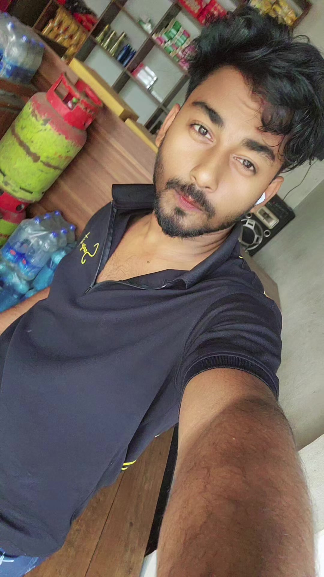 @🍂সিঁড়ির নিচে বিড়ির দোকান🚬