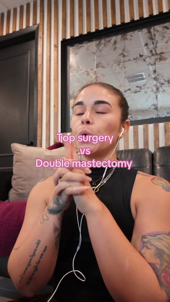 @Theebooblessbabe