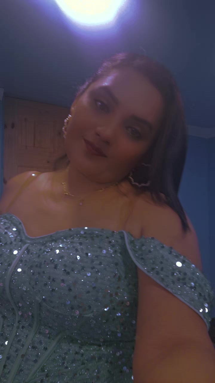 @Natasha