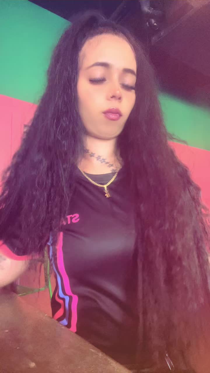 @Annabella🌸🧊🍭🍫💦