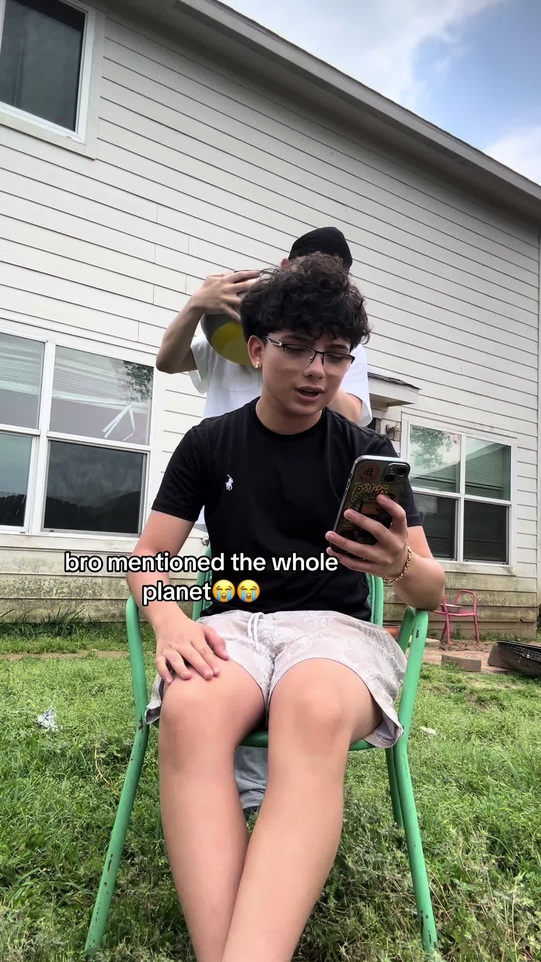 @axelwdym