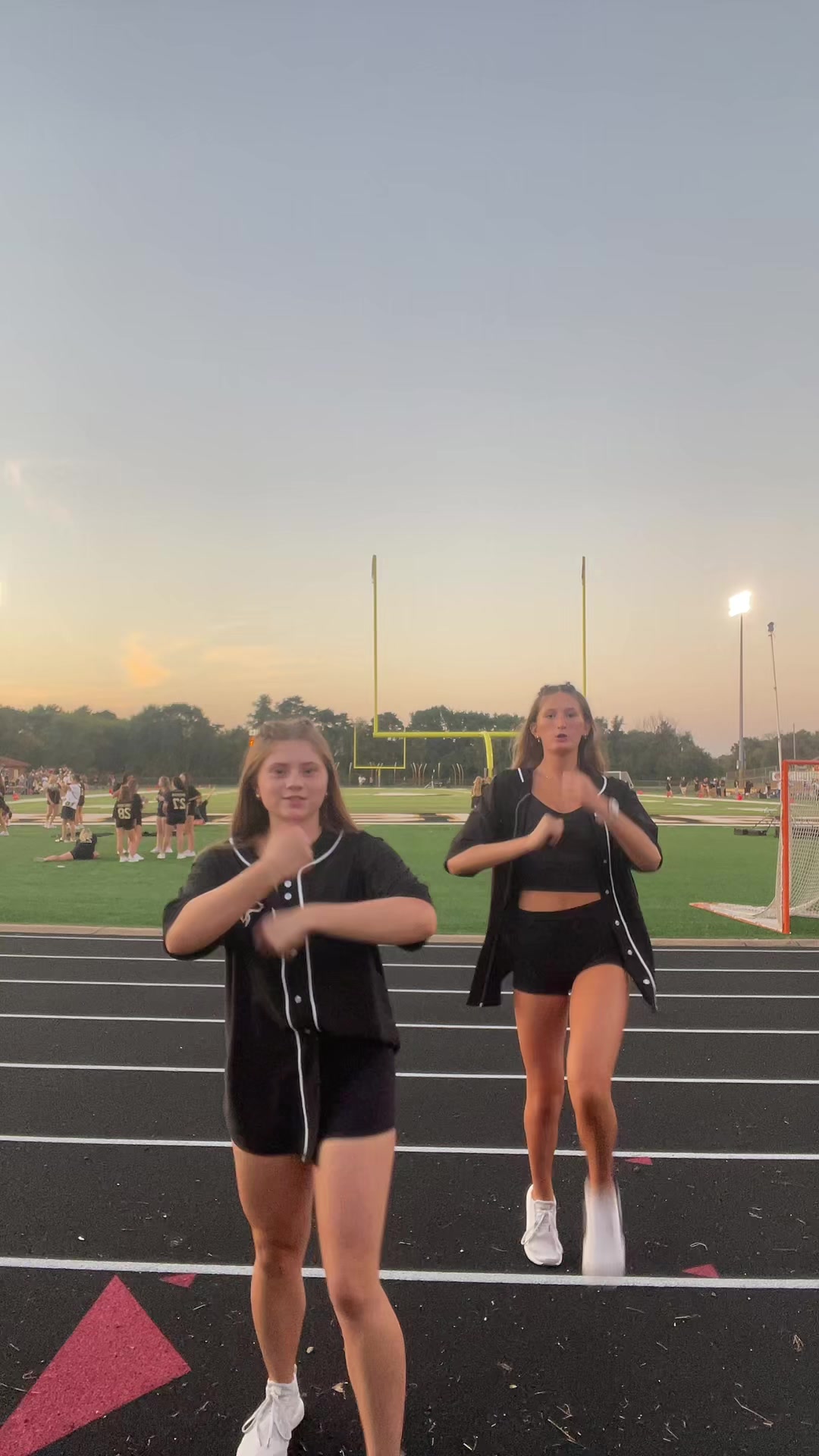 @livdance10