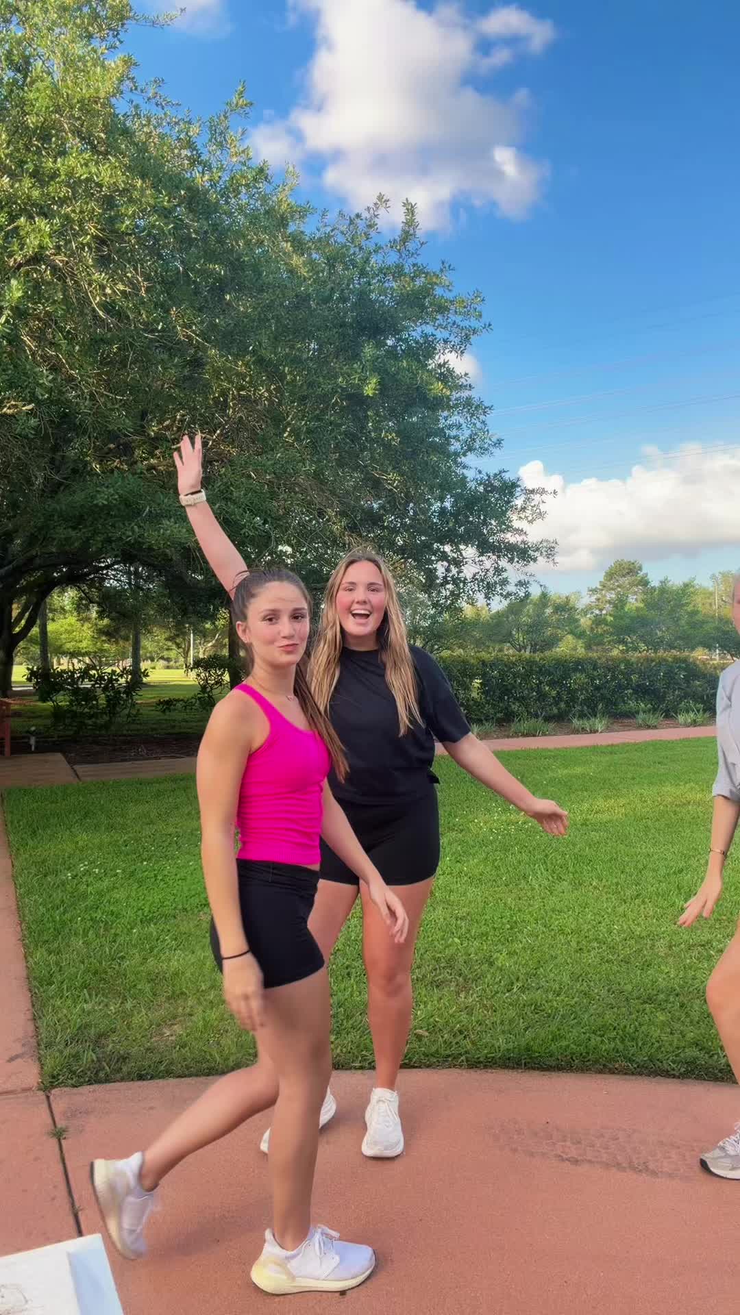 @jules_murdoch