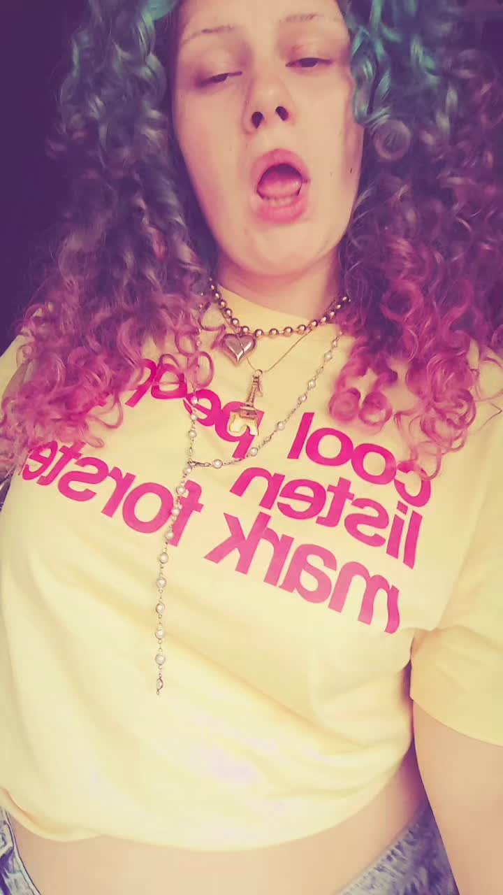 @Nina 🦛