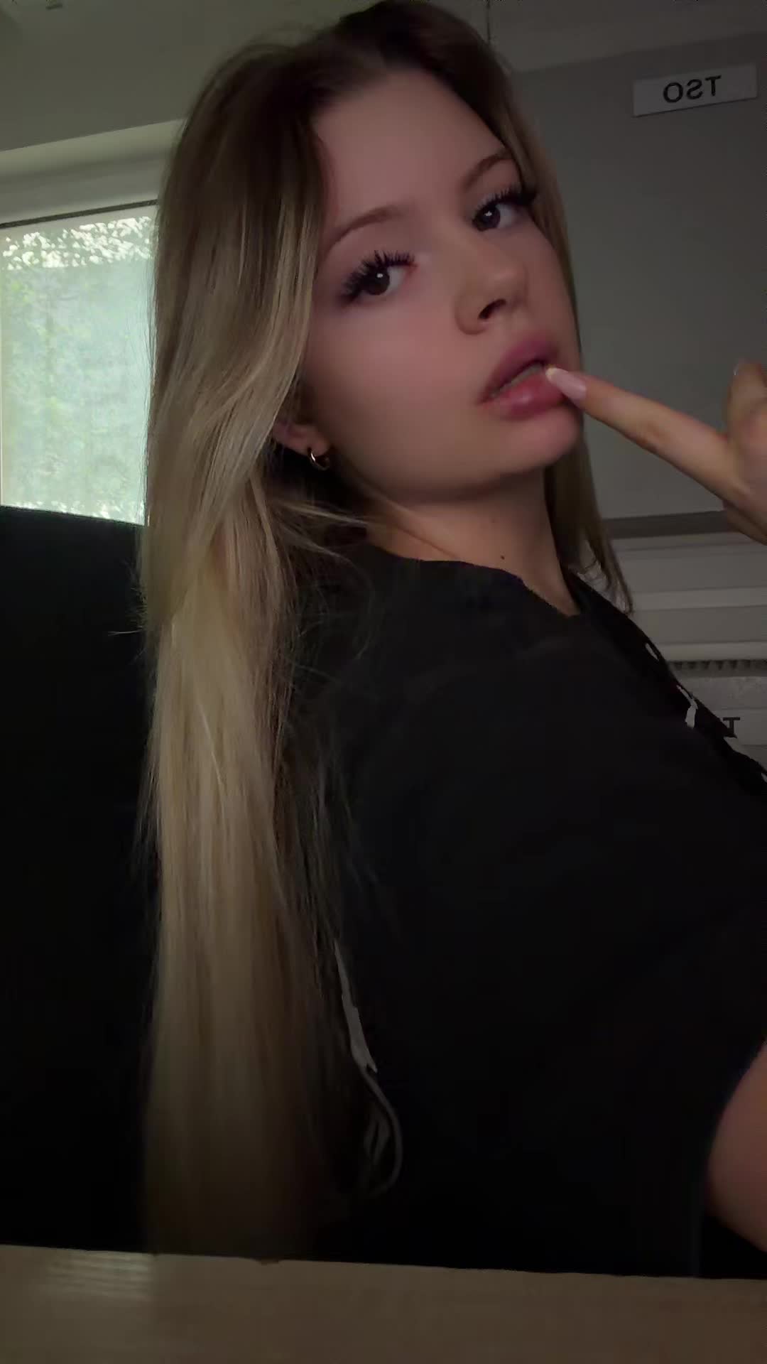 @Fajna dziewczyna ;)