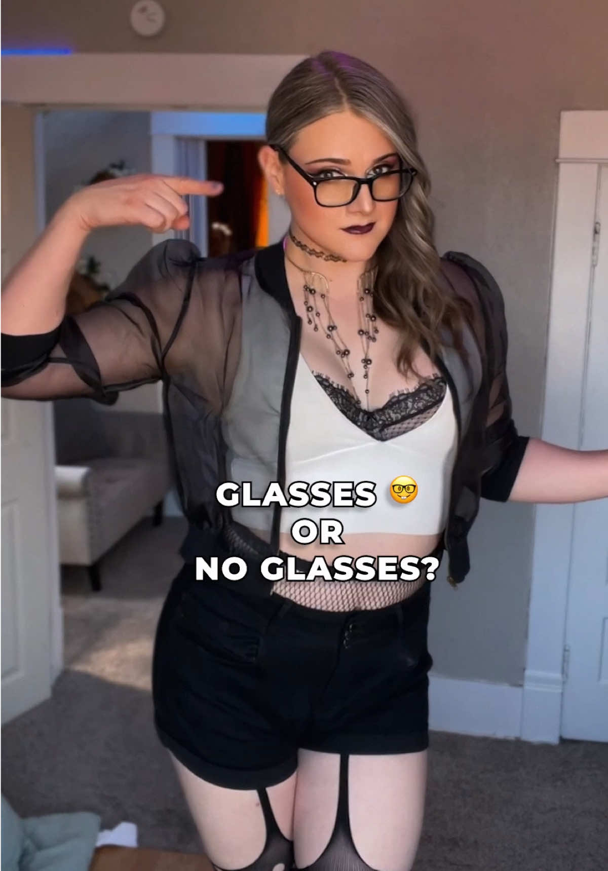 @AlsoAshley