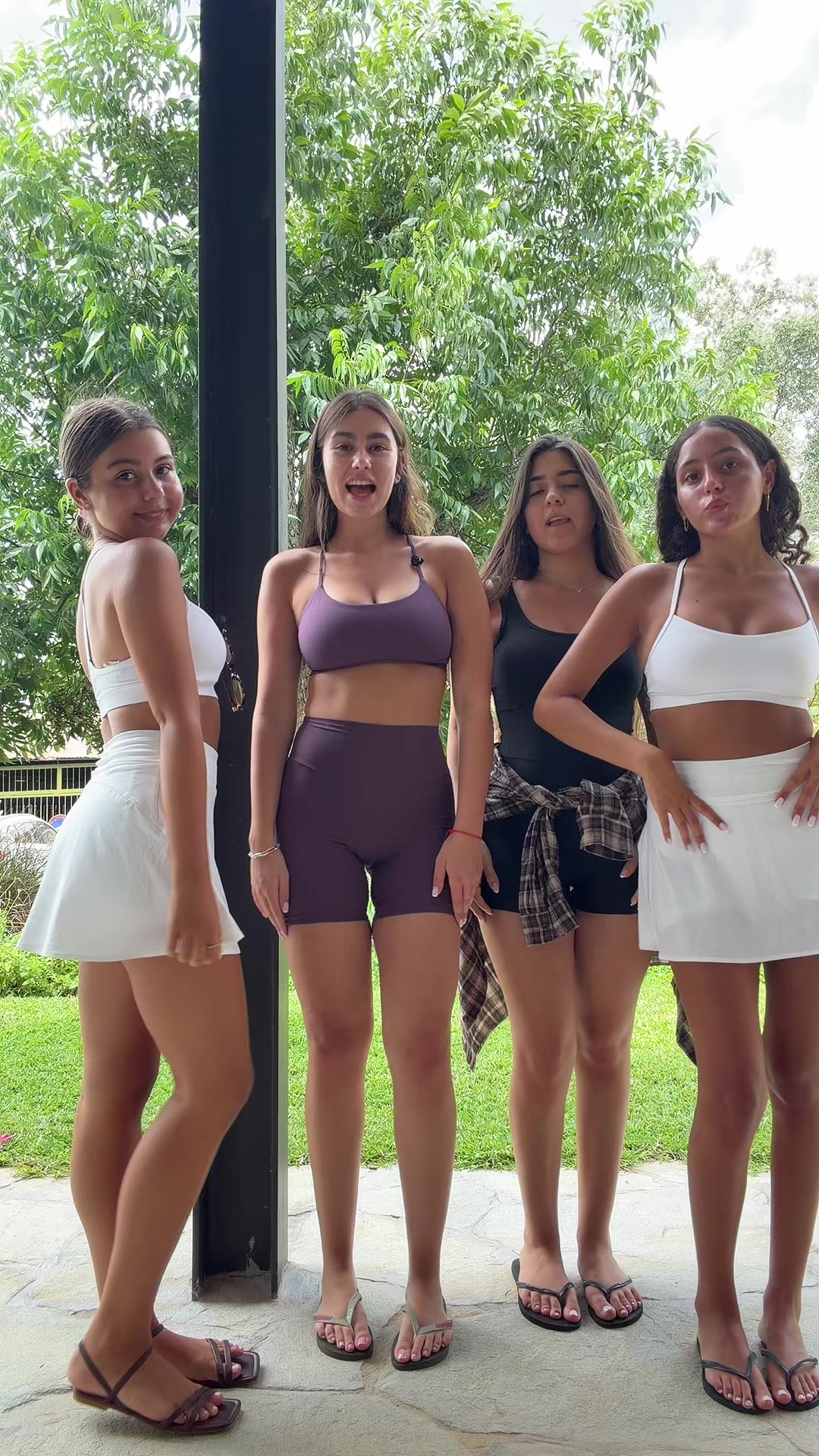 @Liantovy