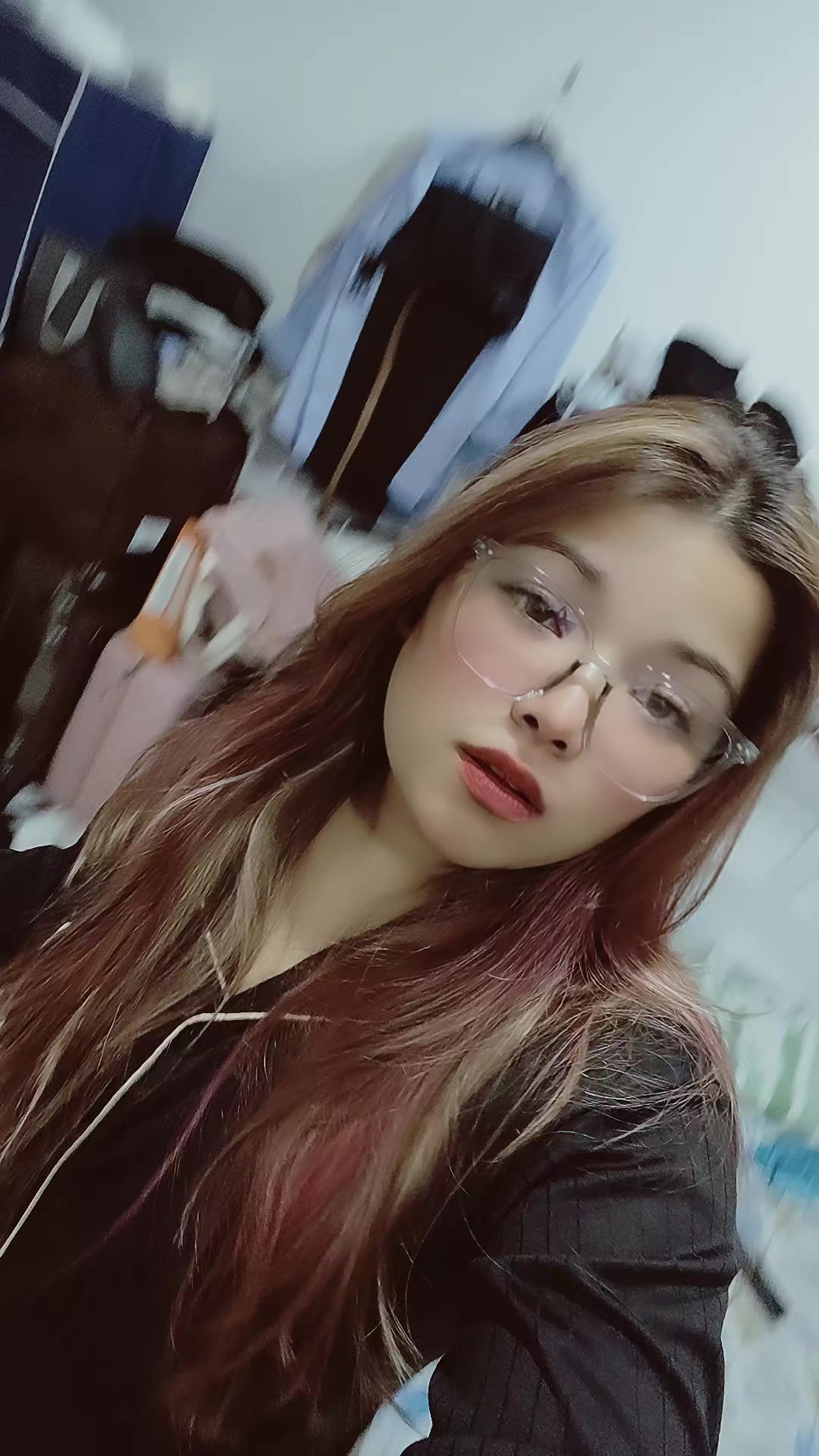 @Ismriti☠🐼