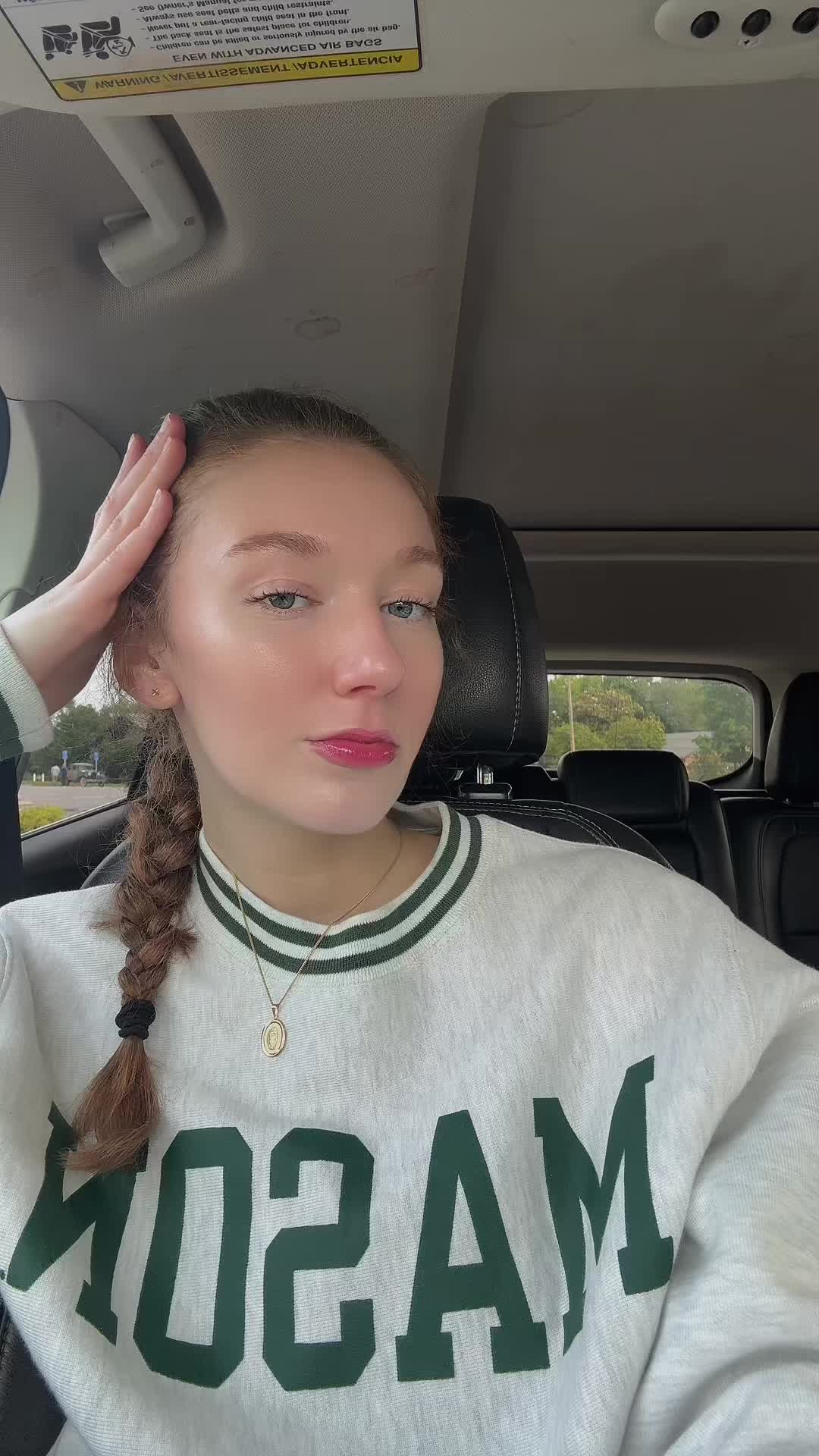 @Izzypop