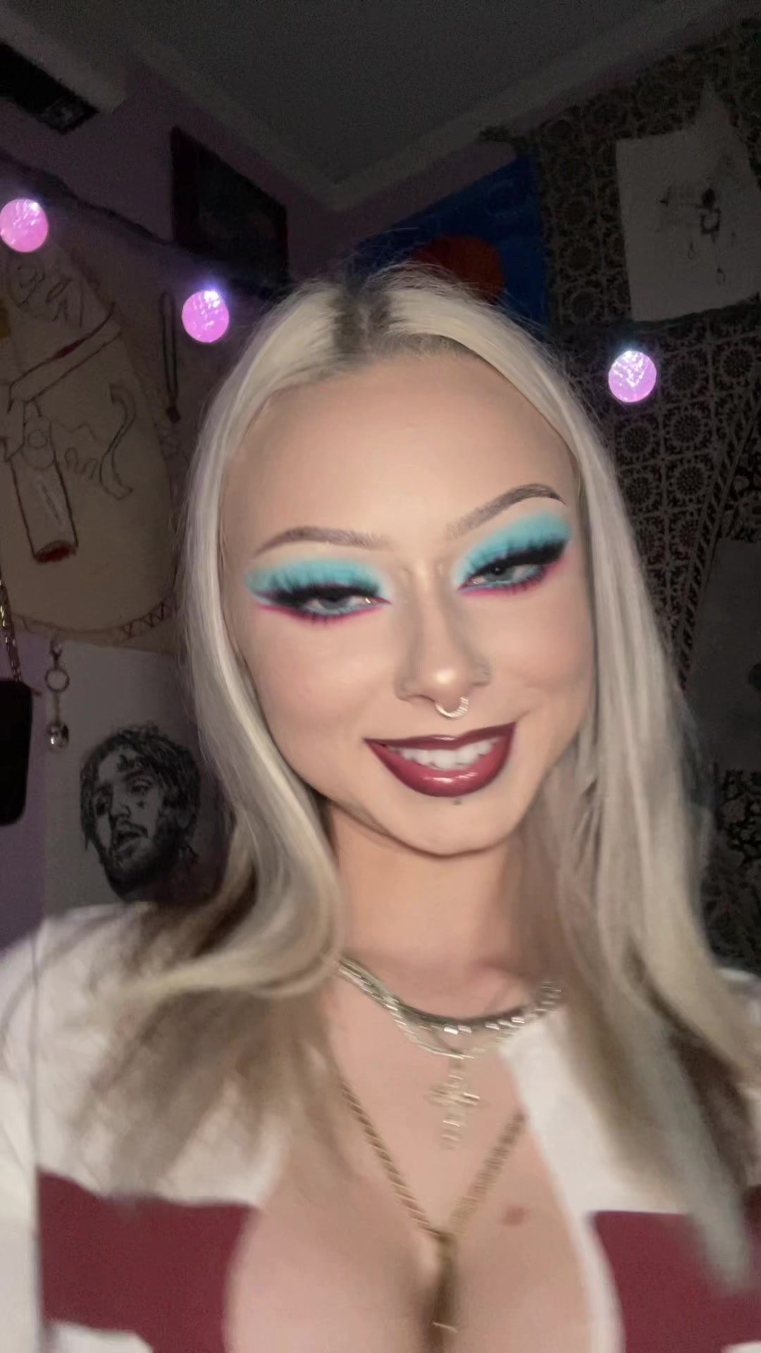 @🧐