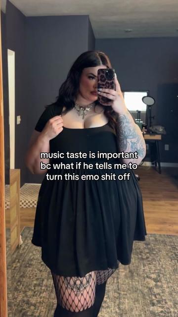 @Jessica Lynn🍒