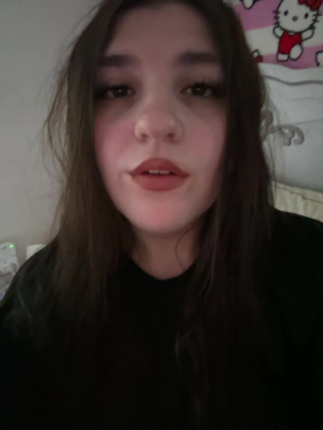 @🖤