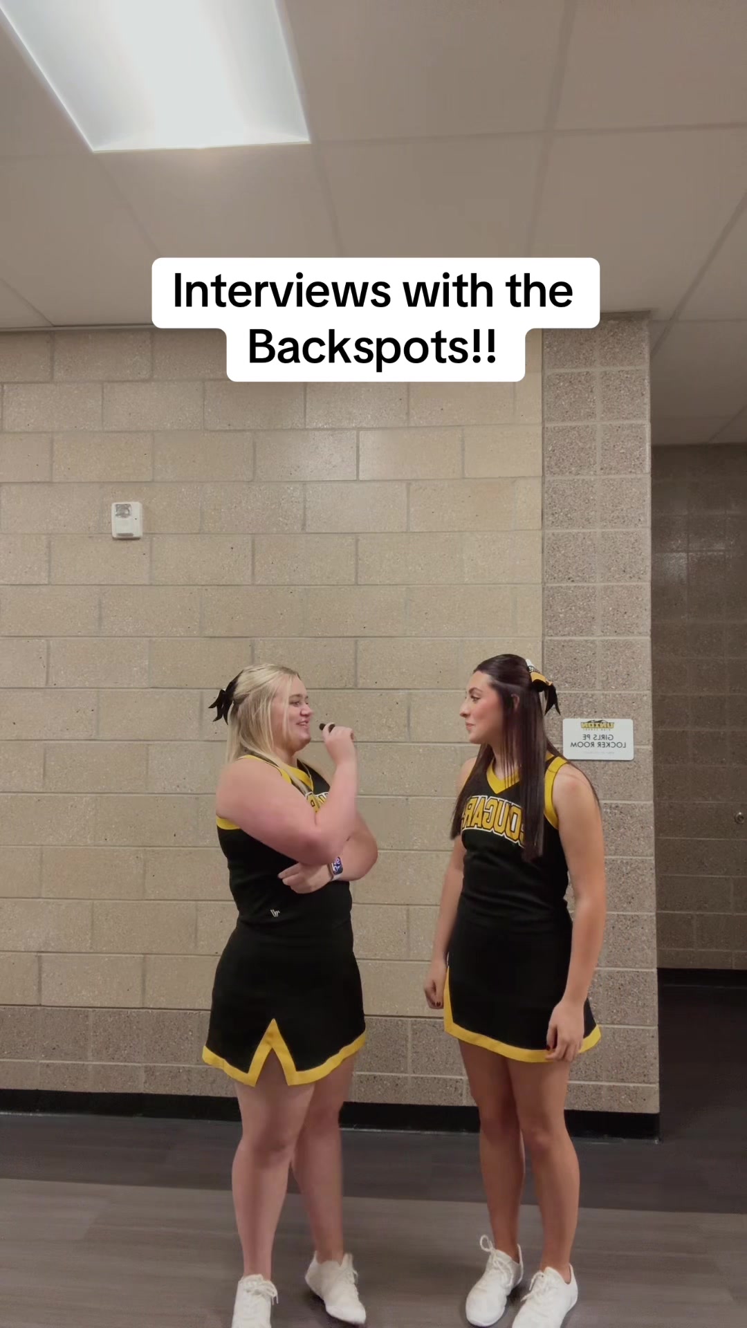 @UHS Cheerleaders