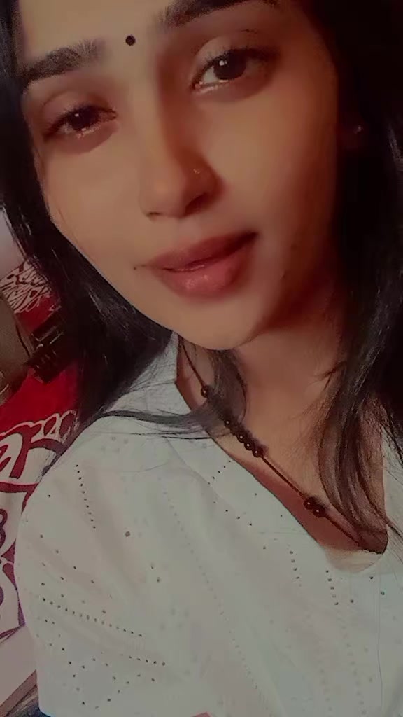 @🫴❤️ இவள்🫴❤️💜
