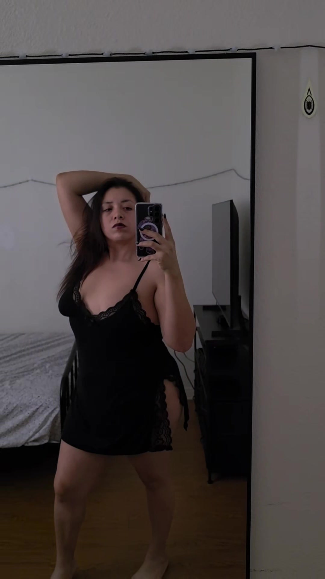 @Cherry_Bomb🍒