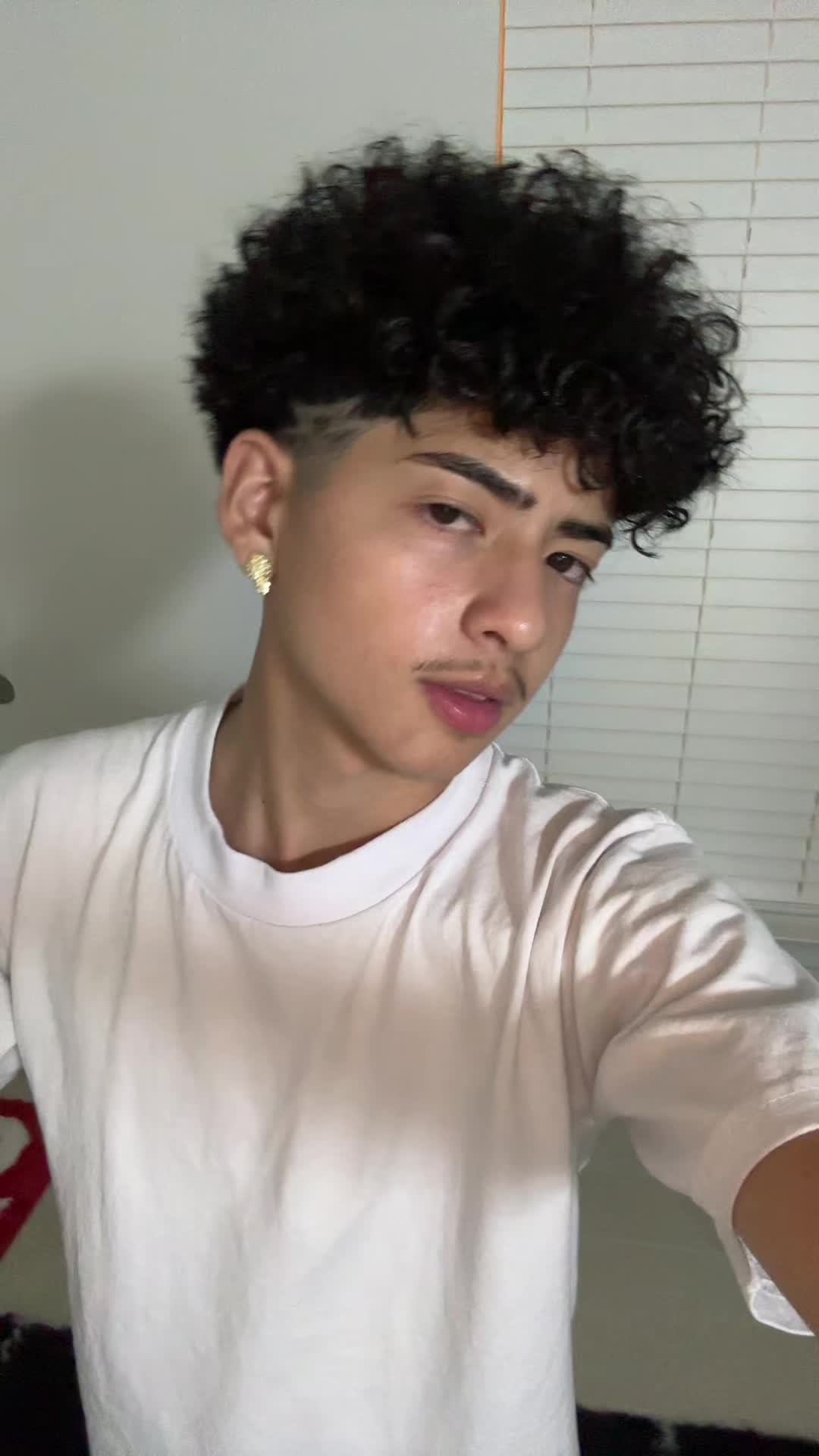 @andrew2guapo