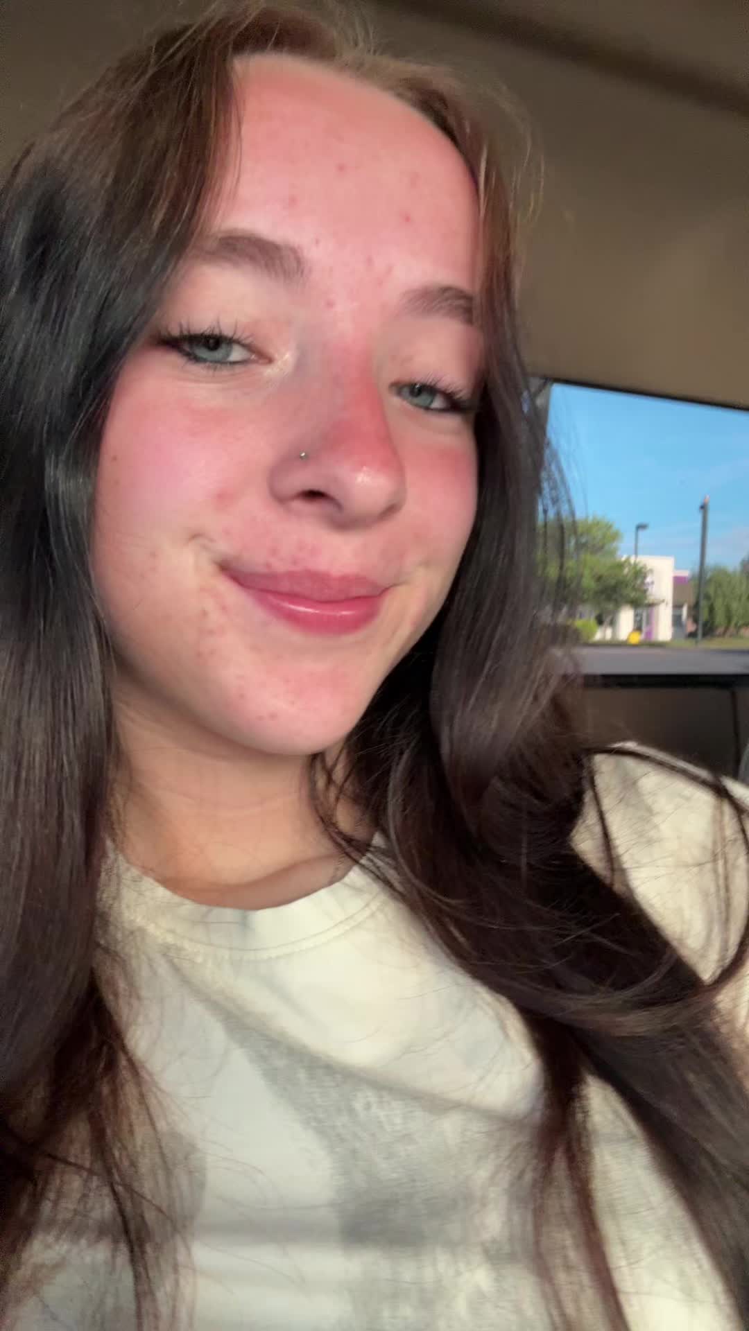 @️