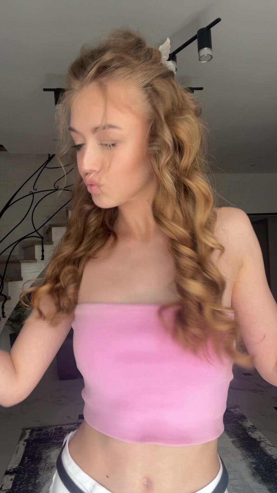 @olyya.pm