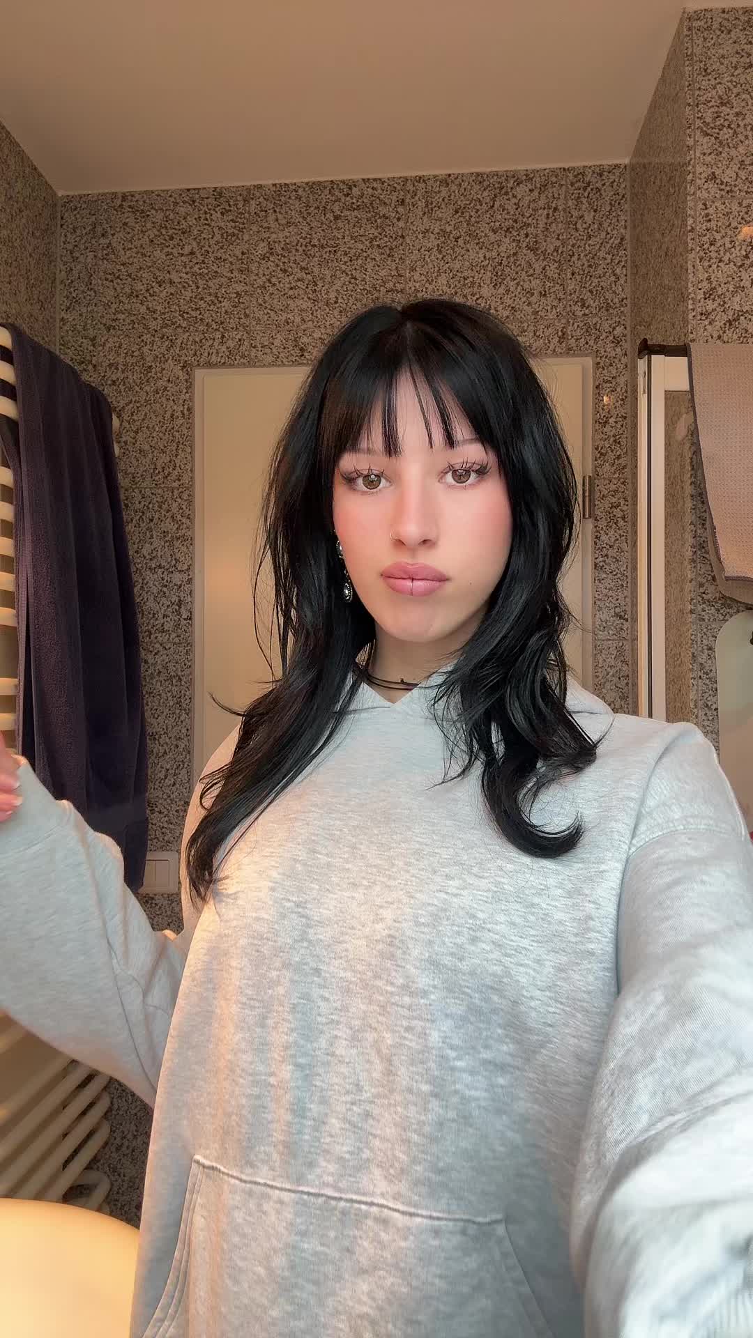 @ann-jùlie