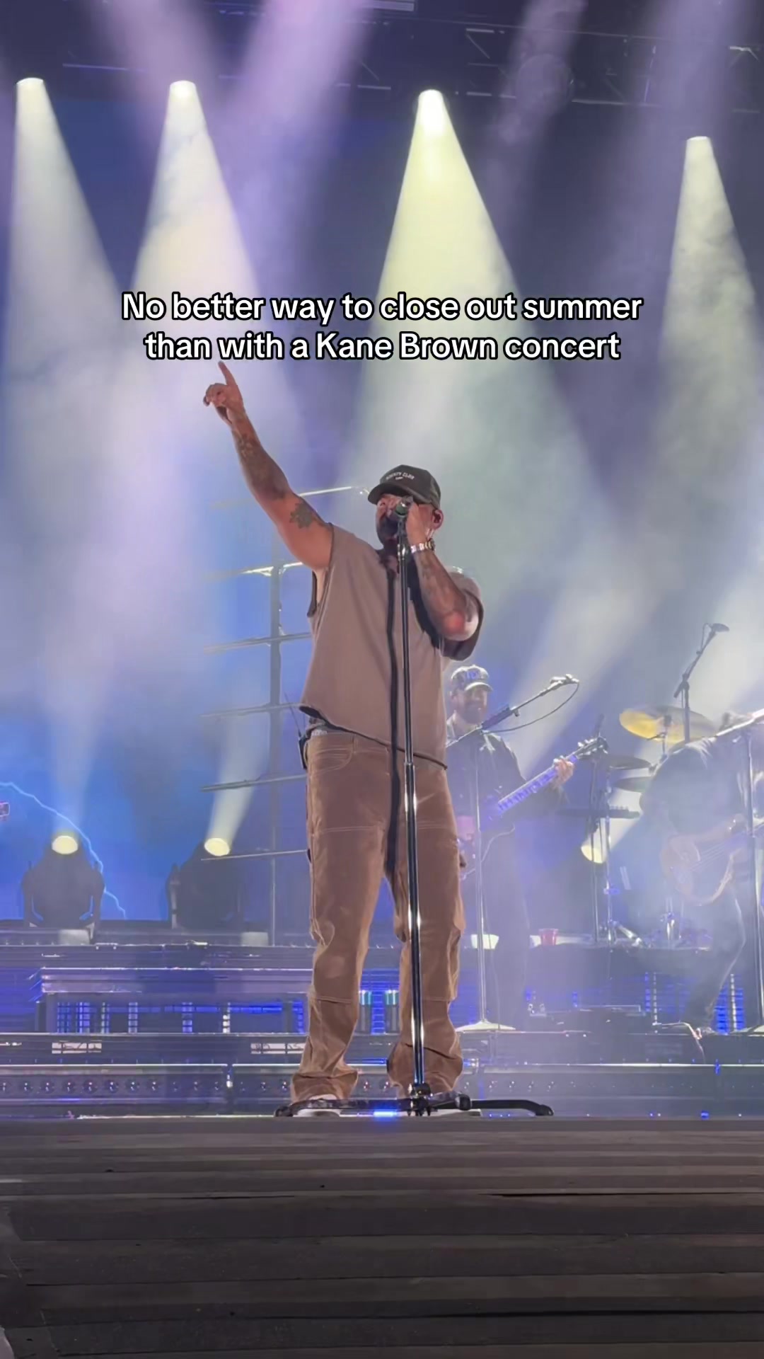 @KaneBrownFamily