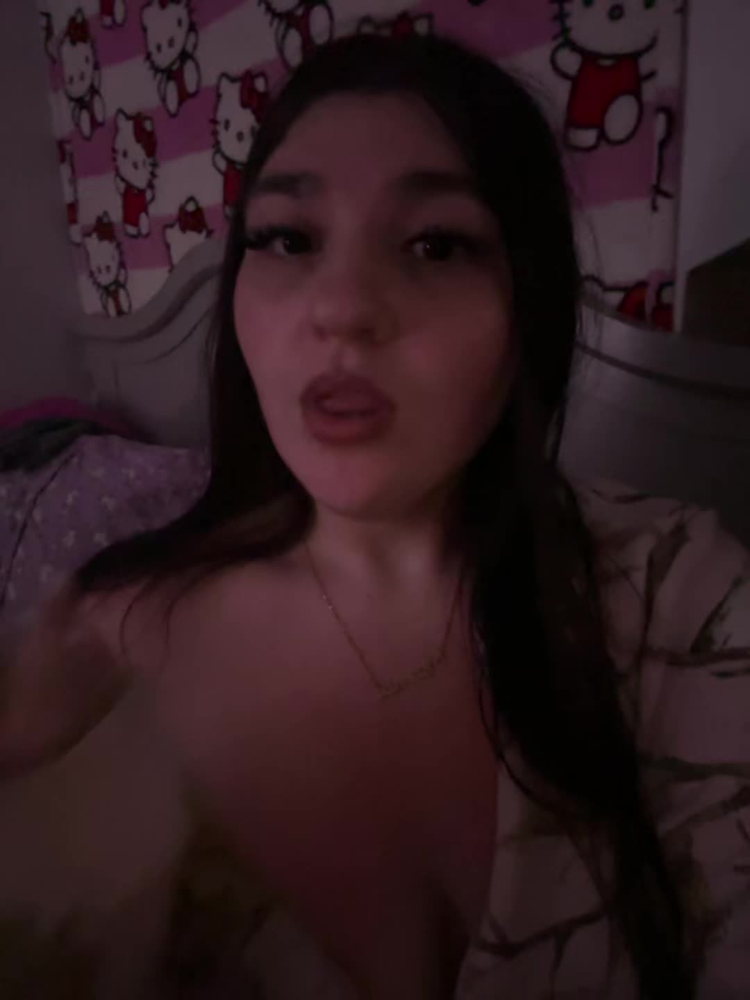 @🖤