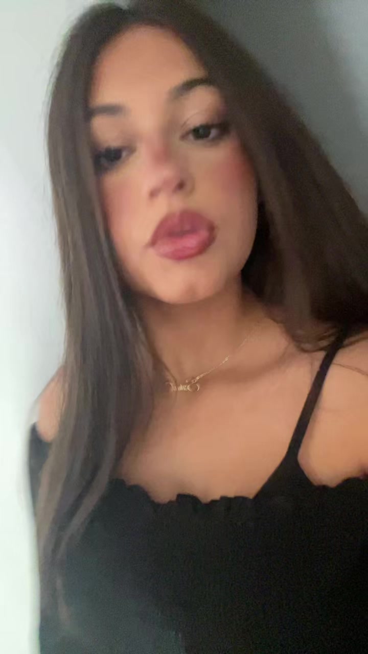@Sarah ❤︎︎