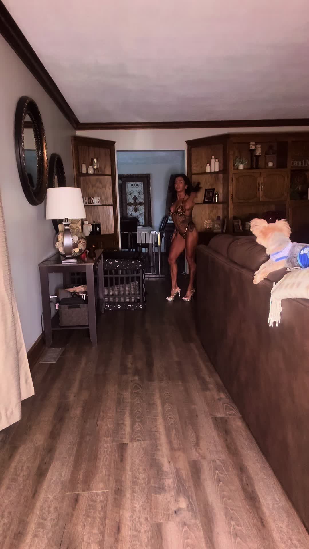@MightyMelissa-IFBB-FIGURE-PRO