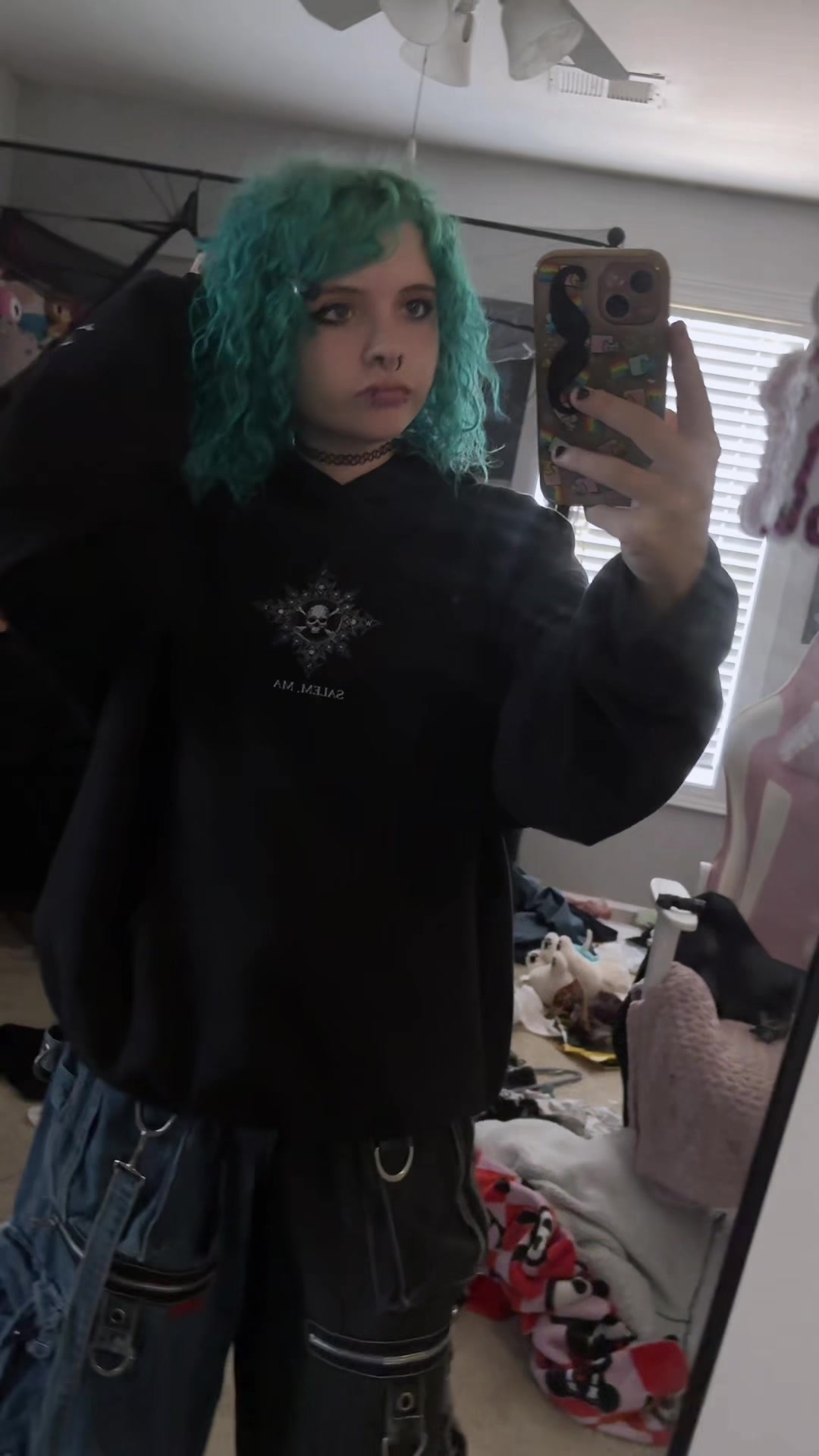 @blushingzombiebabe