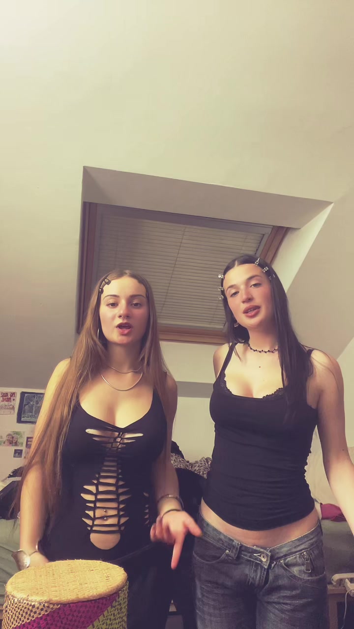 @marieeeee